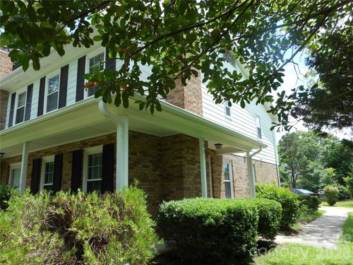 8001 Carmel Rd, Charlotte, NC, 28226-3631 | Card Image