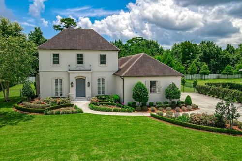 94 English Turn Dr, New Orleans, LA, 70131-3330 | Card Image