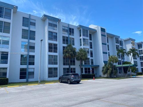 apt-216-200 177th Dr, Sunny Isles Beach, FL, 33160-0048 | Card Image