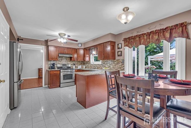 51 Sturbridge Dr, House other with 5 bedrooms, 4 bathrooms and null parking in Piscataway NJ | Image 20