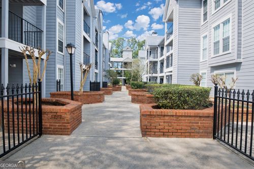 310-310 Granville Ct, Sandy Springs, GA, 30328-3434 | Card Image