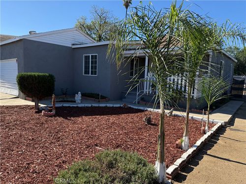 3718 Byron St, Corona, CA, 92879-2011 | Card Image