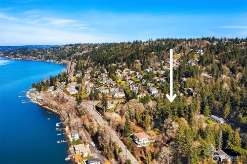 11 205th Ave Se, Sammamish, WA, 98075 | Card Image