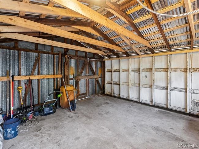 This shed offers so many options | Image 28