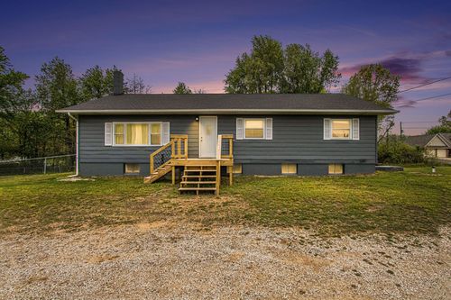 21164 Calvin Hill St, Cassopolis, MI, 49031-9605 | Card Image