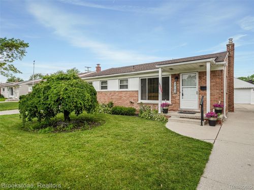 32152 Anita Dr, Westland, MI, 48185-1509 | Card Image