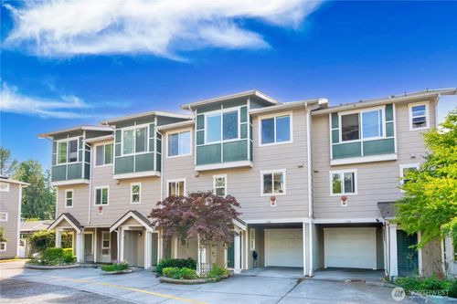 1166 N 198th St, Shoreline, WA, 98133-3605 | Card Image