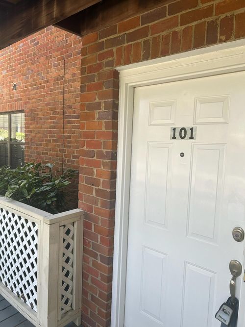 210-406 S Thornton Ave, Dalton, GA, 30720-8206 | Card Image