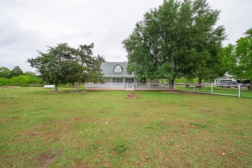 135 University Dr, Cedar Creek, TX, 78612-3209 | Card Image