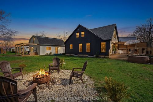 5 Lee'S Line, Lowbanks, ON, N0A1K0 | Card Image