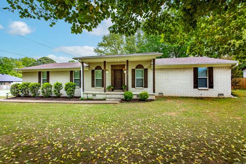 10 Pinewood Dr, Cabot, AR, 72023-3927 | Card Image
