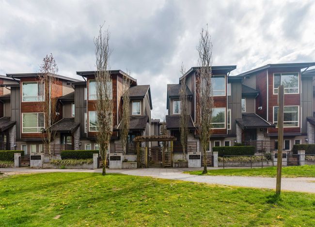 10 - 897 Premier St, Townhouse with 4 bedrooms, 2 bathrooms and 2 parking in North Vancouver BC | Image 22