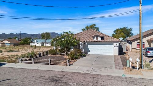 2719 Wallapai Ave, Kingman, AZ, 86401-6357 | Card Image