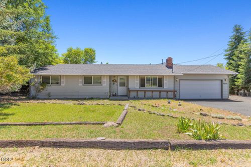 6236 Cherry Way, Klamath Falls, OR, 97603-4116 | Card Image