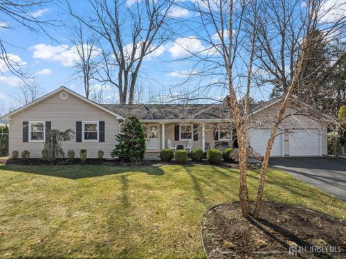 17 Carter Rd, East Brunswick, NJ, 08816-4603 | Card Image