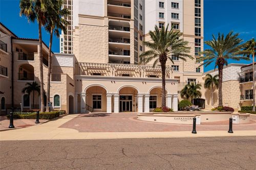 1804-300 Beach Drive Ne, ST PETERSBURG, FL, 33701 | Card Image