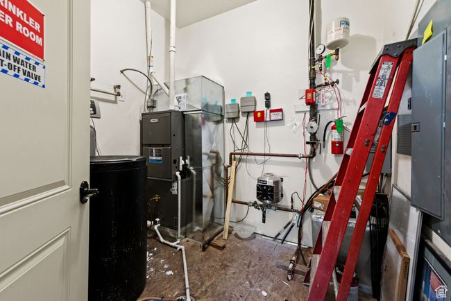 View of utilities | Image 32