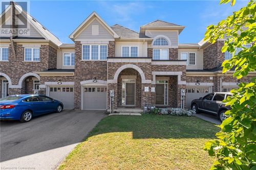 4068 Fracchioni Dr, Beamsville, ON, L0R1B4 | Card Image