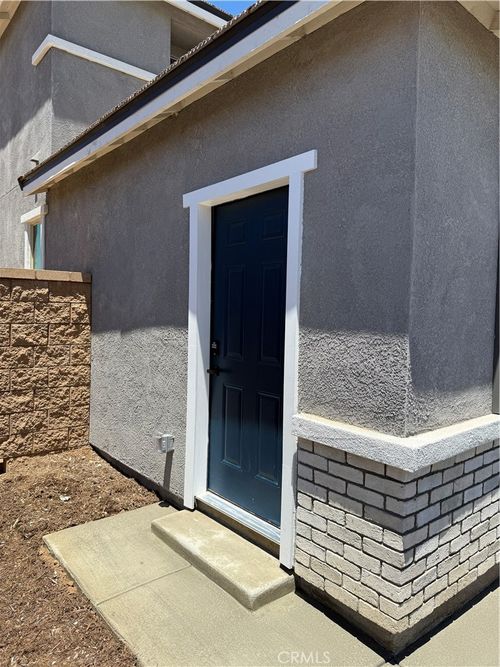 2-4470 Hickory Ct, Perris, CA, 92571-5184 | Card Image