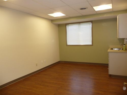 1-420 E Main St, Middletown, NY, 10940-2516 | Card Image