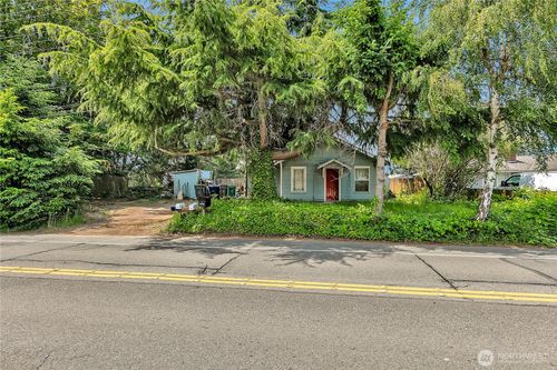 2209 Talbot Rd S, Renton, WA, 98055-4224 | Card Image