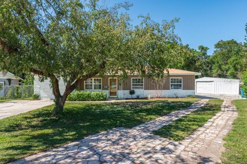 525 S Tangerine Ct, Eagle Lake, FL, 33839-3512 | Card Image