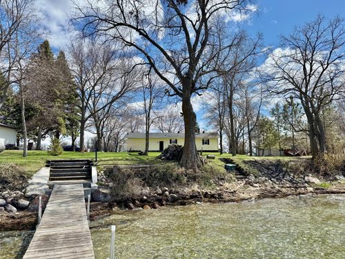 32967 380th St, Dent, MN, 56528-9247 | Card Image