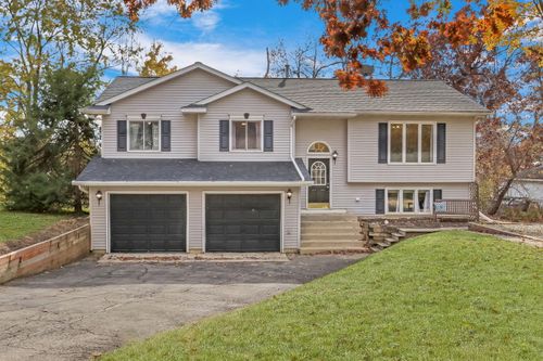 25911 W Highpoint Rd, Ingleside, IL, 60041-8540 | Card Image
