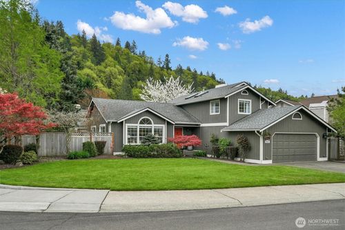 15631 Se 156th St, Renton, WA, 98058-6341 | Card Image