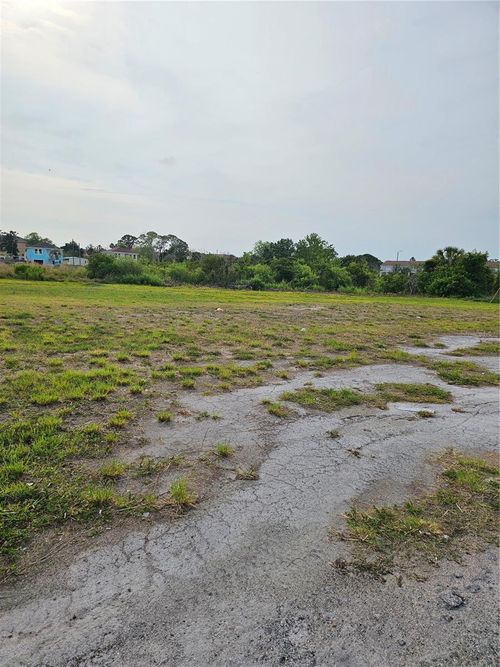 5531 Us Highway 19, NEW PORT RICHEY, FL, 34652-3746 | Card Image