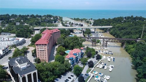 apt-815-19000 Lake Rd, Rocky River, OH, 44116-1762 | Card Image