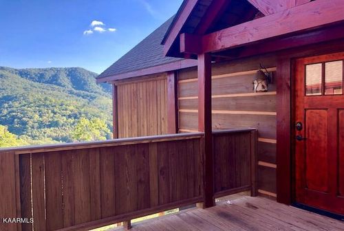 unit-172-4228 Wears Valley Rd, Sevierville, TN, 37862-8152 | Card Image