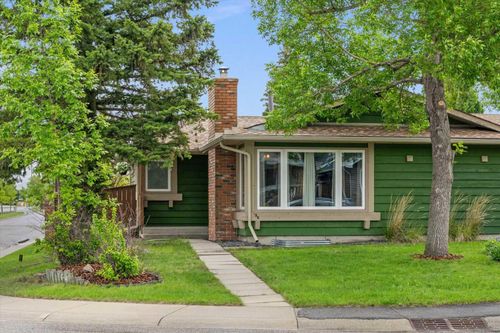 96 Sunhurst Rd Se, Calgary, AB, T2X1V8 | Card Image