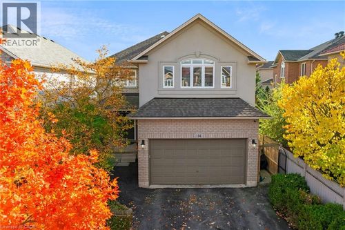 114 Armour Cres, Ancaster, ON, L9K1R9 | Card Image