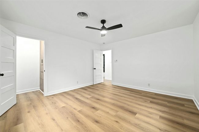 2114 Vanderbilt Ln, House other with 5 bedrooms, 3 bathrooms and 6 parking in Austin TX | Image 30