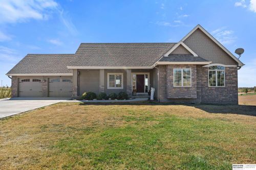 10555 Prairie Ridge Dr, Louisville, NE, 68037-3542 | Card Image