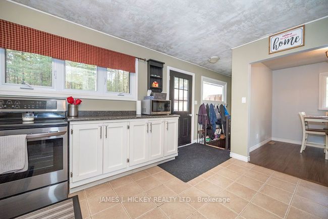172 Kings Rd, House other with 3 bedrooms, 1 bathrooms and 4 parking in Chalk River ON | Image 21