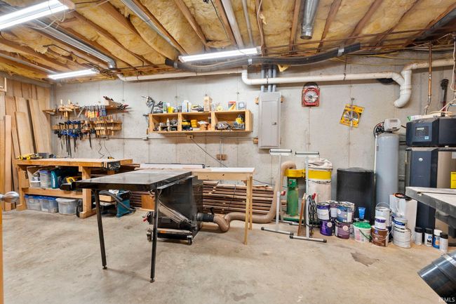 1808 County Road 18, House other with 4 bedrooms, 4 bathrooms and null parking in Waterloo IN | Image 29