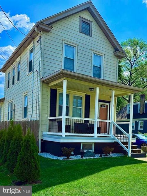 1 Oakview Ave, CHERRY HILL, NJ, 08002-1432 | Card Image