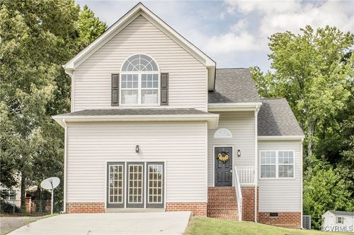 13637 Laketree Dr, Chester, VA, 23831-5220 | Card Image