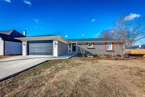 840 Moon Rd, Ward, AR, 72176-8811 | Card Image