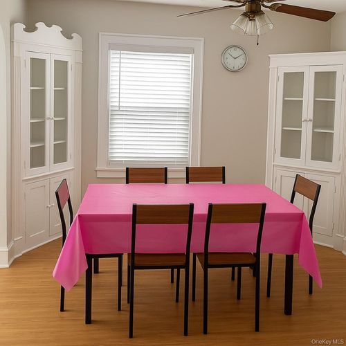 17 Hammond St, Monticello, NY, 12701-1405 | Card Image