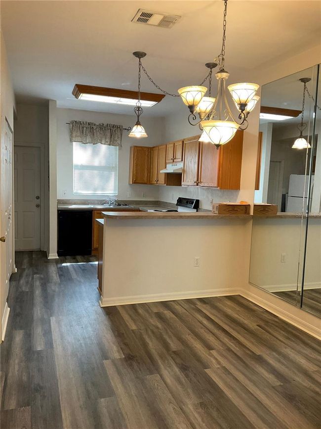 APT-1602 - 3870 Sw 20 Th Ave, Townhouse with 2 bedrooms, 3 bathrooms and null parking in GAINESVILLE FL | Image 4