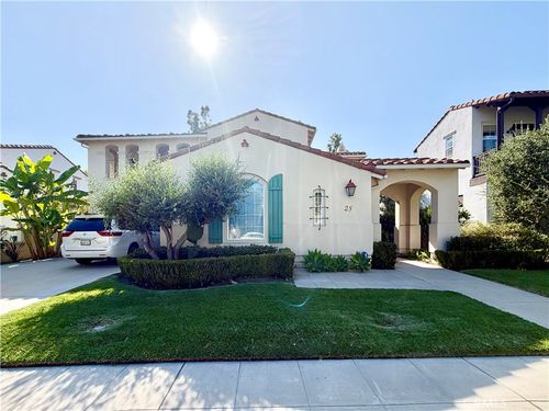 25 New Dawn, Irvine, CA, 92620-1978 | Card Image