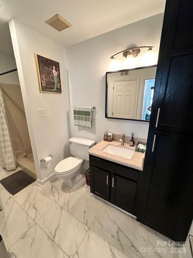 1109 E Morehead St, Condo with 2 bedrooms, 2 bathrooms and null parking in Charlotte NC | Image 17