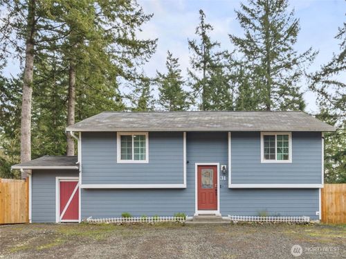 31 Ne Skipper Ct, Belfair, WA, 98528-9258 | Card Image
