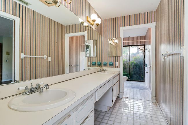 648 Nw 100 Th Ln, House other with 4 bedrooms, 2 bathrooms and null parking in CORAL SPRINGS FL | Image 17