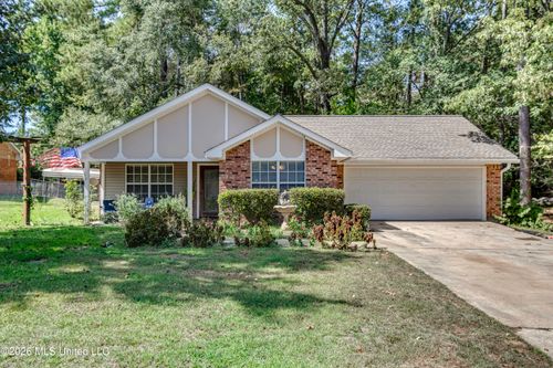 28 Circle Drive, Magee, MS, 39111 | Card Image
