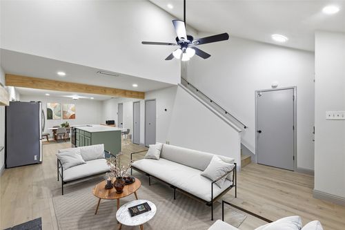 3221 Red Oak Ln, Bedford, TX, 76021-3709 | Card Image