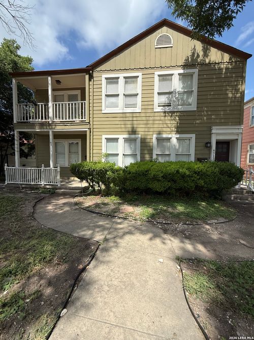 6711 Broadway, San Antonio, TX, 78209-3731 | Card Image